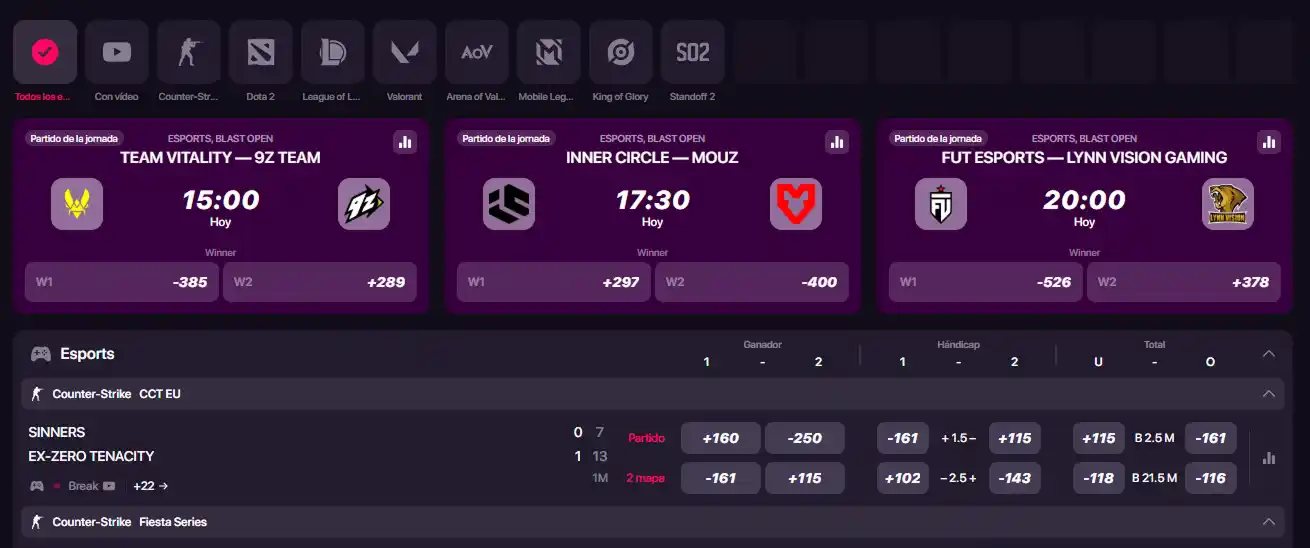 CHEXX e-sportseksjon med Counter-Strike 2 og Dota 2 i navigasjonen